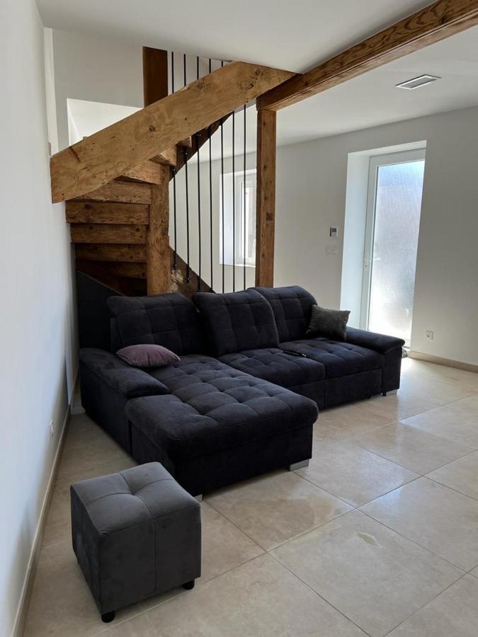 Superbe Maison De Ville, Renovee A 15 Min De Lyon Saint-Symphorien-dʼOzon Zewnętrze zdjęcie